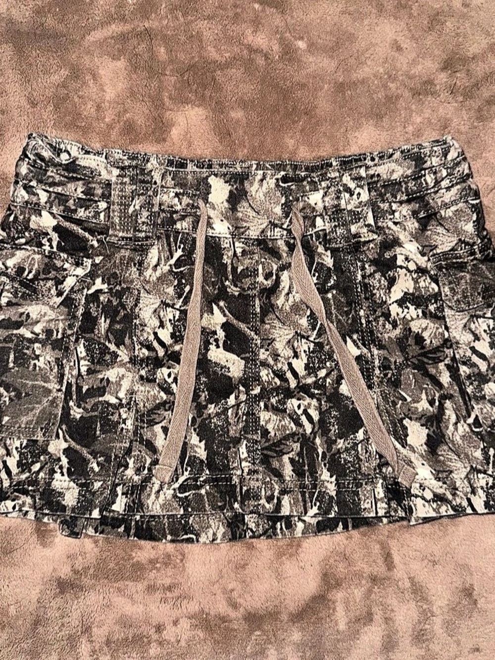 refuge Women'Small Abstract Cargo skirt w Shorts in Gray & Black Size Small